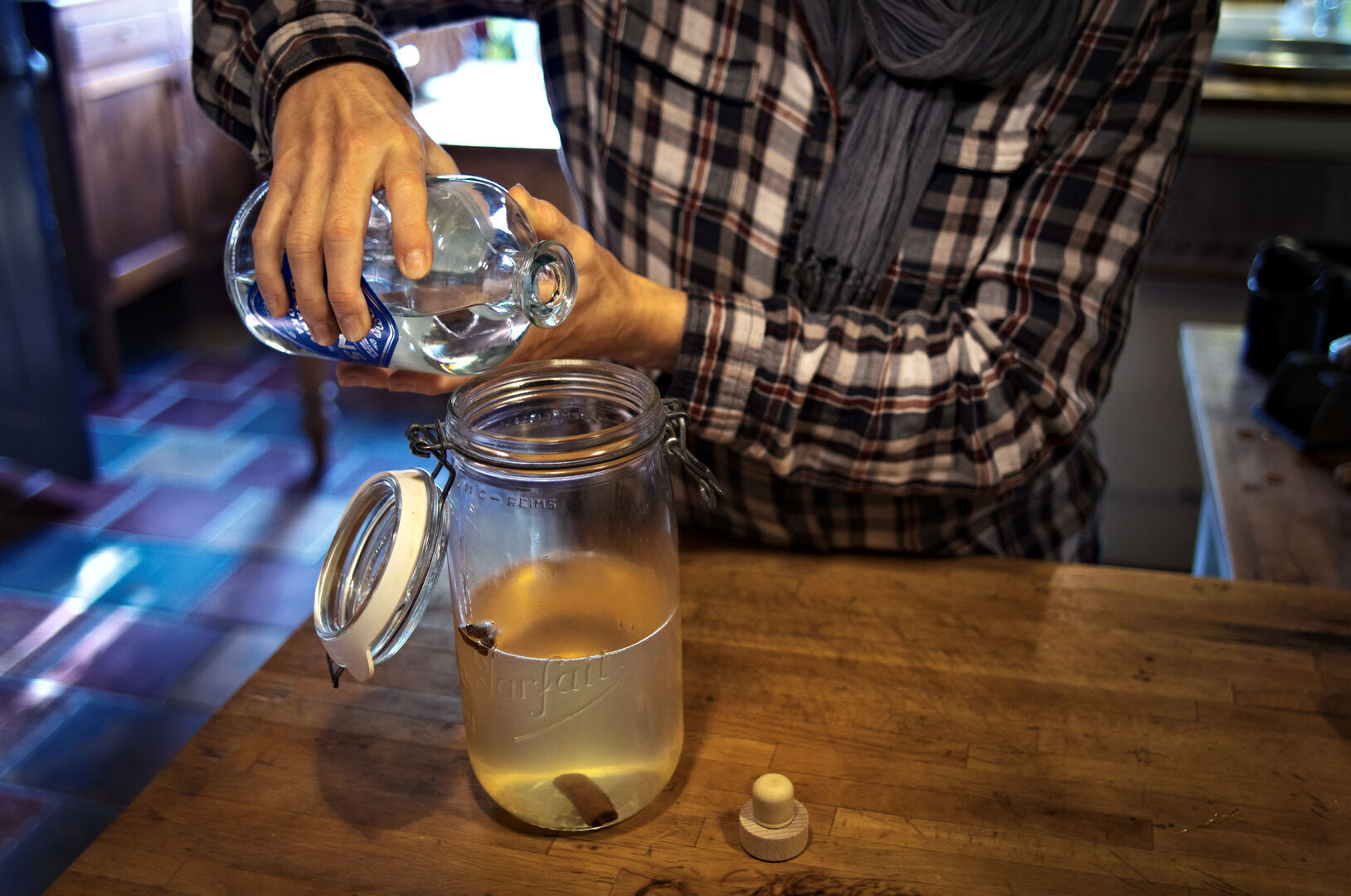 Kweeperensiroop alcohol toevoegen Kweeperen alcohol toevoegen