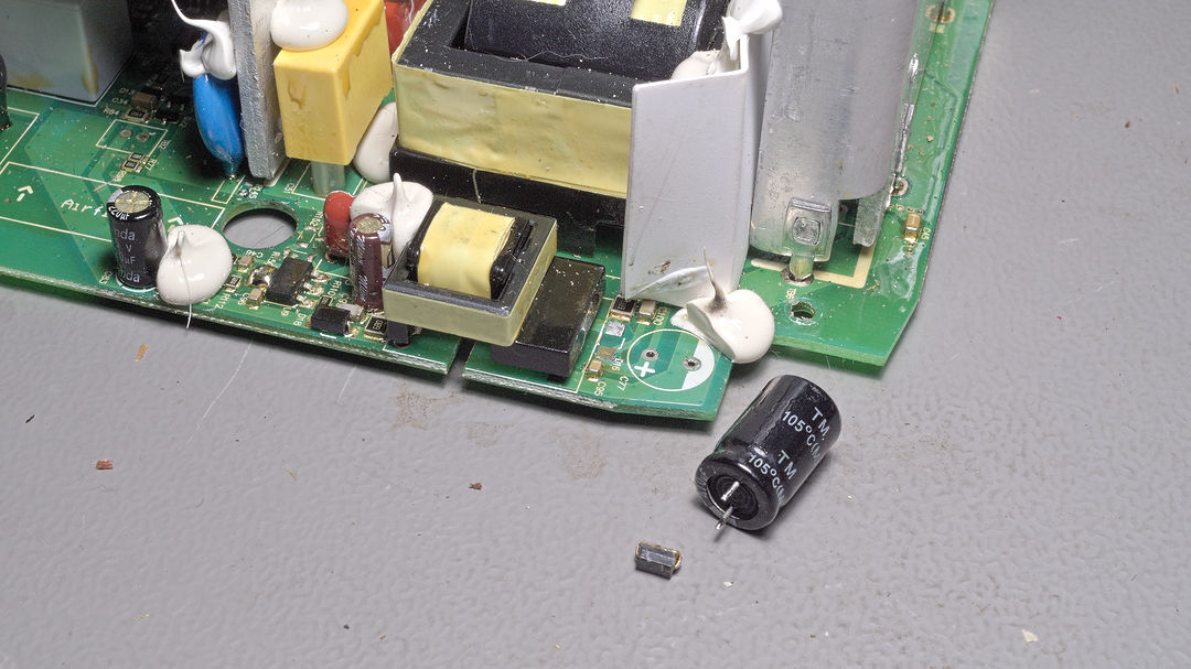 The suspected components removed from the PCB The suspected components removed from the PCB