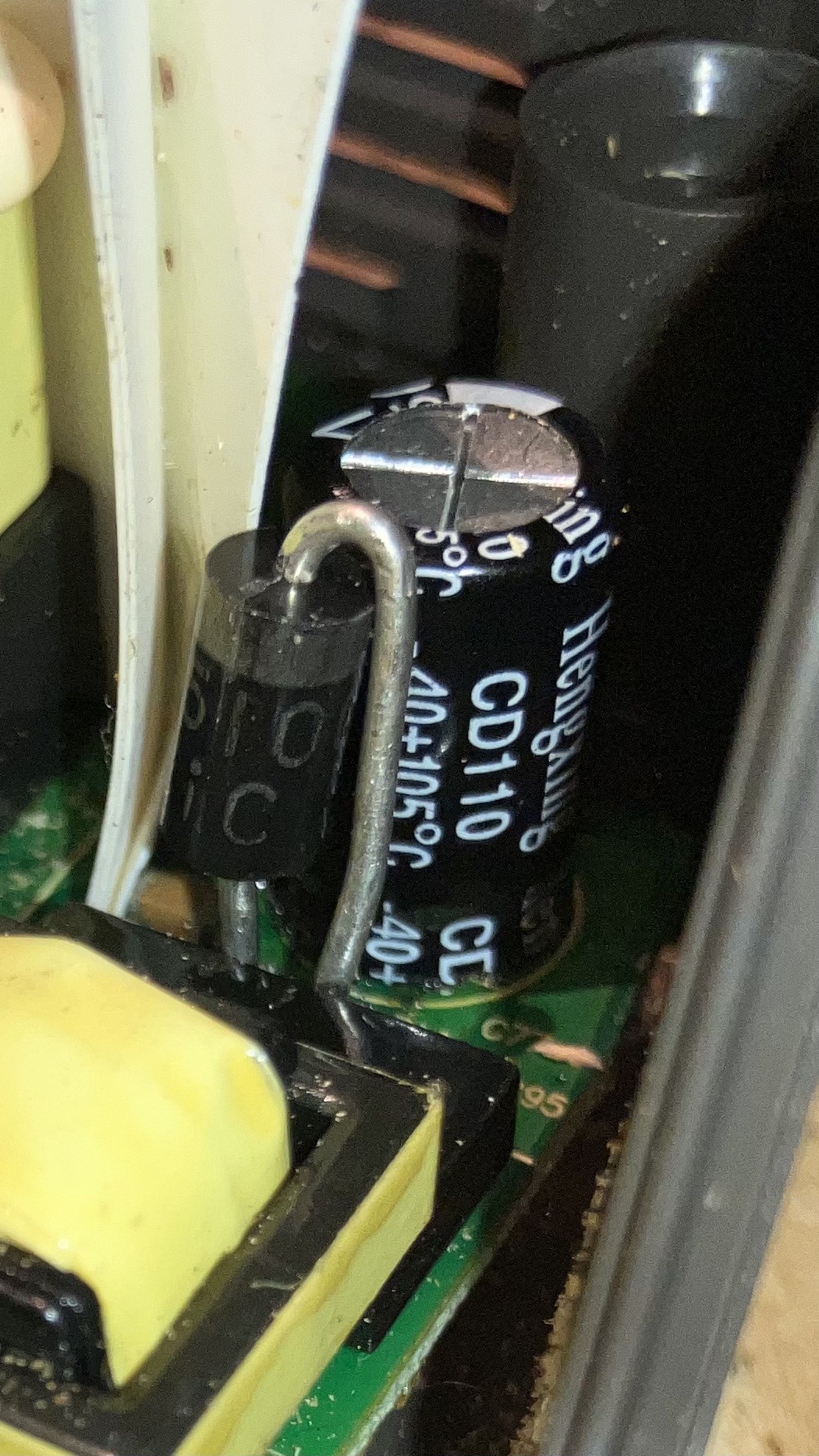 Repair by Eef Repair by Eef