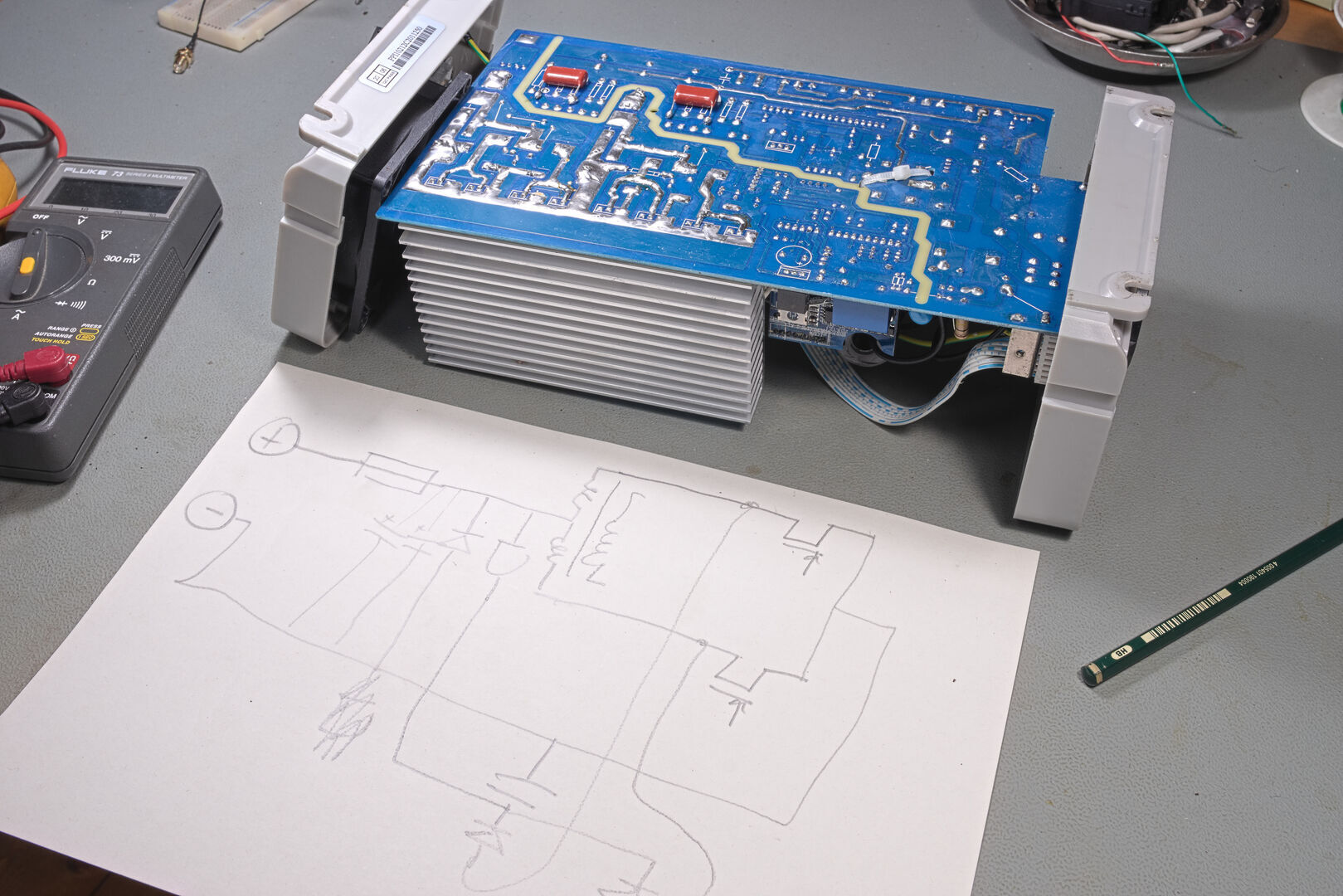 Trying to reverse engineer the inverter Trying to reverse engineer the inverter